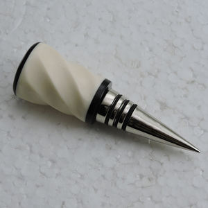 Outils de bar modernes, manche en bois en résine transparente et bouchon de bouteille en acier inoxydable, bouchon de bouteille de vin et de bière de qualité supérieure pour bar - Product Image 6