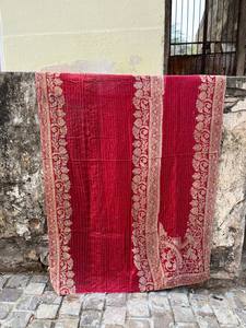 Edredón Reversible Kantha de Algodón Artesanal – Ropa de Cama de Doble Cara Hecha a Mano con Comodidad Ligera y Acogedora - Product Image 1