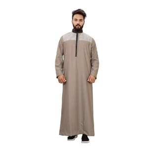Thobes pour hommes de haute qualité avec poches latérales fabriquées sur mesure couleurs unies robe musulmane Thobes confortable respirant vêtements actifs - Product Image 4