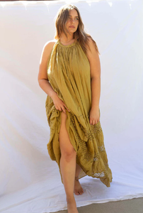 ชุดเดรสยาวผ้าไหมเปลือยหลังแขนกุดสำหรับผู้หญิงชุดงานพรอมชุดยาวผ้าลินินผ้าฝ้ายแขนกุดแบบเรียบหรู - Product Image 2