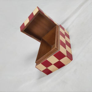 Boîte cadeau en bois personnalisée avec incrustation d'os et de résine, magnifique artisanat avec un modèle d'art élégant pour offrir en cadeau, boîte en bois d'Inde en vente - Product Image 1