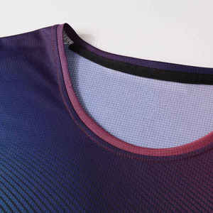 เสื้อฟุตบอลราคาดีที่สุดใหม่ล่าสุดสำหรับทีมชายหญิง ชุดกีฬา เสื้อฟุตบอลผู้ใหญ่ สีพื้น บริการ OEM คุณภาพดีมีสไตล์ - Product Image 4