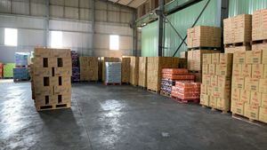 La chaise white taker n'est jamais compromis dans une chaise white taker les lattes en bois offrent un niveau de soutien parfait et lorsqu'elles sont assemblées - Product Image 5