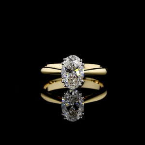 แหวนเพชรทรงรีเพาะเลี้ยงในห้องปฏิบัติการพร้อมการฝังแบบสองขา |   แหวนเพชรทองคำแท้สไตล์มินิมอลสำหรับของขวัญหมั้นและวันครบรอบ - Product Image 1