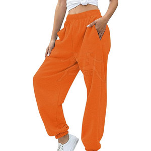 Pantalon de survêtement moderne avec mélange de coton doux et coupe décontractée Pantalon de survêtement confortable en polaire - Product Image 1