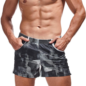 Streetwear Mesh Shorts Hommes Fermeture Éclair Taille Élastique Court Pantalon De Survêtement Avec Poches À Fermeture Éclair Mesh Shorts Hommes - Product Image 1