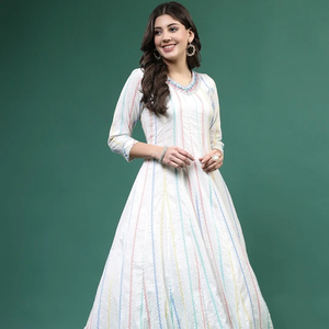 Ensemble Kurta Palazzo Dupatta blanc pour femme, col en V, broderie, design original, tendance, long, en coton, longueur genou, pour mariage et fête - Product Image 1