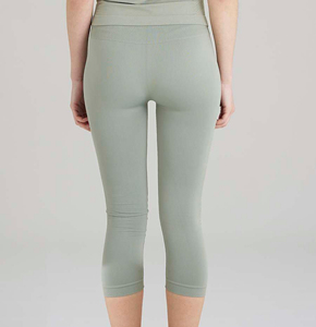 Leggings Sólidos de Primera Calidad Más Vendidos para Mujer - Ropa Deportiva y de Gimnasio, Yoga, Entrenamiento, Transpirables y Ecológicos - Product Image 2