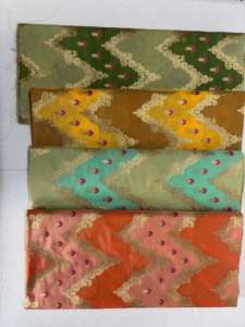 Tissus en soie brocart métallique colorés sur mesure dans des couleurs assorties pour les créateurs de robes de mariée, utilisation pour les coussins et les canapés - Product Image 2