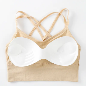 Haut rembourré sans couture réglable | soutien-gorge de sport respirant et léger pour femme pour un usage quotidien - Product Image 3