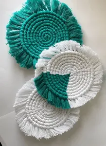 Ensemble de dessous-de-verre en macramé fait main de la meilleure qualité, dessous-de-verre en corde de coton bohème pour la maison et le bureau - Product Image 3