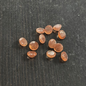 หินดวงอาทิตย์ธรรมชาติ12ชิ้น5มม. พลอยสีส้ม4.85ซม. ตัดเรา $3.88ทั้งหมดลดยอดขาย Iroc - Product Image 1
