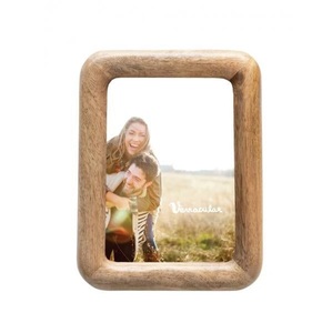 Marco de fotos de madera de mango de diseño vintage, marco de fotos de madera hecho a mano, fabricante y exportador indio para regalos y decoración - Product Image 2