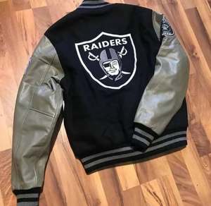 Top Trending Wholesale Professional Unisex Letterman Varsity Jacket Front Option Custom Colors Sizes-Waterproof Reversible - Product Image 3