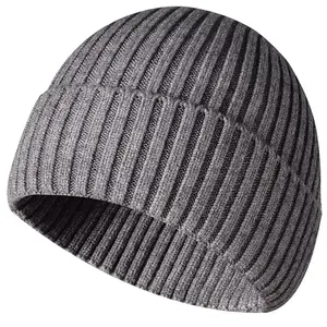Gorro acanalado acrílico personalizado de alta calidad para hombre, gorro de invierno con logotipo de parche de PVC, gorros de punto de pescador lisos al por mayor - Product Image 5