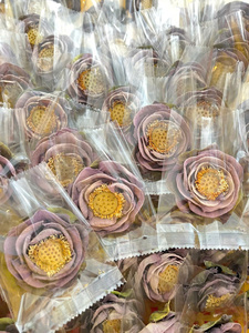 ดอกบัวอบแห้งแบบองค์รวมของเวียดนาม: บรรเทาความเครียดจากธรรมชาติผู้ส่งเสริมการนอนหลับเพื่อความงามสารหล่อเย็นตับเพื่อสุขภาพ-ดอกบัวสีน้ำเงิน - Product Image 3