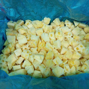 Morceaux d'ananas congelés du Vietnam traités avec la technologie IQF pour les mélanges de bar à jus tropicaux garnitures de boulangerie et surgelés - Product Image 5