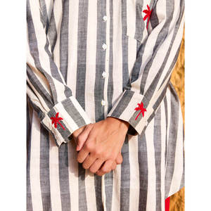 Camisa Casual Nera de Algodón Tejido Sólido con Cuello de Camisa - Product Image 6