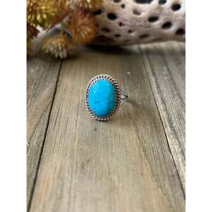 Navajo Handmade Kingman <b>Turquoise</b> Sterling Silver Statement <b>Ring</b> Size 7.5 - Product Image 1
