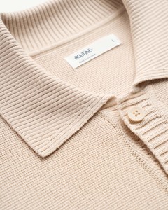 Chemise décontractée à manches longues en coton rayonne respirant pour homme, coupe ample avec logo au dos de la nuque par Routine Vietnam - Product Image 4