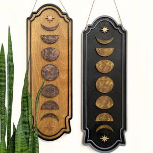 Colgante de pared de madera hecho a mano de primera calidad con tela de algodón y bordes étnicos, pieza decorativa artística para esquinas espirituales - Product Image 1