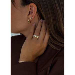 Anillo de la Carta de Amor de Annabelle, Moderno, Chapado en Oro, de Cobre, para Niños, Compromiso, Estilo Religioso Clásico, Número Certificado GRS - Product Image 4