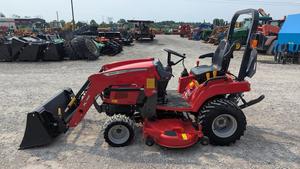 รถแทรกเตอร์ Massey Ferguson GC1725M T พร้อมระบบขับเคลื่อน MFWD - 25 แรงม้า - Product Image 5