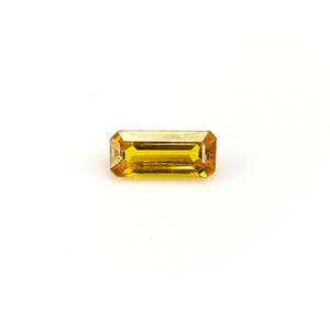 Zafiro Amarillo Natural de Nigeria de 3.15 Quilates, Gema Sin Tratar, Corte Esmeralda Brillante, Color Peridoto, Calibrado, Alejandrita Óptica - Product Image 1