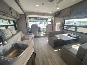 PROVEEDOR de Autocaravana Usada T h o r Freedom Traveler A29 del 2022 en Venta - Product Image 6