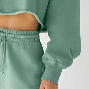 Femmes décontracté été 2 pièces ensemble couleur unie manches longues au-dessus du genou Logo personnalisé 100% coton culture chemise pantalon court nouveauté - Product Image 4