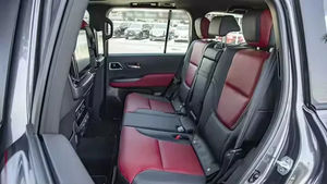 LISTO PARA ENVIAR Toyota LC300 GR Sport 3.5P Usado 2022 - Product Image 5