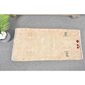Alfombra de lana turca Beige Vintage de 1,6x3,2 pies, hecha a mano, clásica, área grande, patrón de retazos abstracto, látex para decoración de habitación de pasillo - Product Image 1