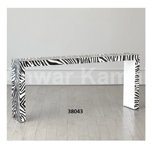 Table console en métal au design moderne de haute qualité avec socle en verre Table console décorative de luxe pour la maison salon hôtel bureau - Product Image 4