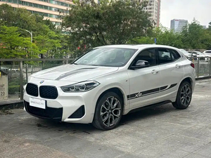 BMW X2 xDrive25i AWD Euro6 2022 Usado en Perfectas Condiciones, SUV Deportivo Compacto de 5 Plazas, Gasolina - Product Image 2