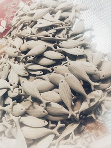 ขายส่งปลาไม้ที่ไม่ทาสีจํานวนมากสําหรับงานฝีมือปลาที่ไม่เสร็จสิ้นเพื่อทาสี - Product Image 4