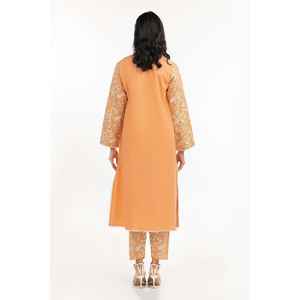 Chemise en tissu cambric orange pour femme avec imprimé floral et décoration en dentelle - Product Image 3