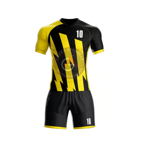 Ensemble d'uniformes de football imprimés par sublimation personnalisés Vêtements de sport pour hommes uniformes de football de la meilleure qualité du Pakistan - Product Image 5