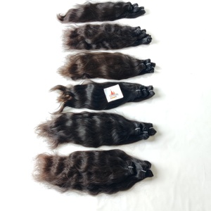 Machine à faisceau vierge de temple indien Double trame traitement de vague naturelle profonde vente en gros Extensions de cheveux humains alignés sur les cuticules - Product Image 1