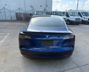 รถเทสล่า โมเดล 3 ลองจ์เรนจ์ AWD ปี 2020 มือสอง สภาพดี พวงมาลัยซ้าย/ขวา - Product Image 4