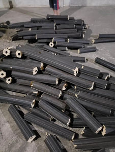 ถ่านขี้เลื่อยหกเหลี่ยมจากเวียดนามสำหรับให้ความร้อนและย่างโรงงานส่งออกโดยตรงในราคาไม่แพง - Product Image 5