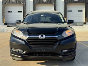 Precio bajo, Honda HR-V EX-L 2016 con navegador, auto usado en venta - Product Image 2