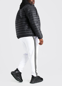 Chaqueta acolchada de invierno de alta calidad de talla grande chaqueta acolchada impermeable para hombre chaquetas de burbuja de gran tamaño para hombre - Product Image 4