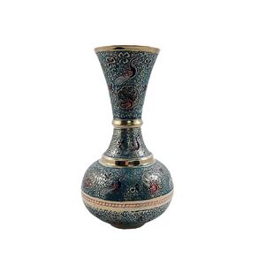 Vase de table moderne avec des courbes gracieuses et des reflets métalliques Design polyvalent Décoration intérieure écologique de haute qualité - Product Image 3