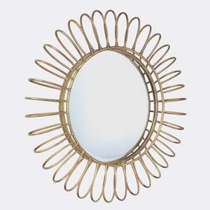 Miroir à cadre géométrique en bronze entrelacé avec un design sculptural artistique pour une décoration intérieure de luxe haut de gamme - Product Image 3