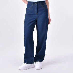 2025 Customized Slim Fit Denim <b>Jeans</b> for <b>Women</b> Oversize <b>Baggy</b> Style Flat Front Whole Sale Customized Straight Pants for Winter - Product Image 3