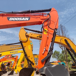 DOOSAN usado, año real 2022, alta potencia, casi nuevo, hecho en COREA, EXCAVADORA DE 20 TONELADAS - Product Image 5