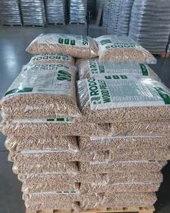 Granulés de bois de qualité supérieure, granulés de combustible ensachés pour le chauffage de poêles et la vente en gros - Product Image 2