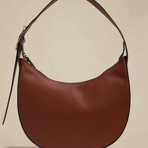 Sac à bandoulière en cuir à fermeture éclair pratique Plusieurs compartiments Robe moderne Rayé Protection améliorée Voyage sécurisé organisé - Product Image 1