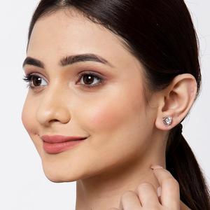 Boucles d'oreilles solitaires Clara en argent sterling 925 plaqué platine, serties de zircone suisse, cadeau pour femmes et filles - Product Image 5