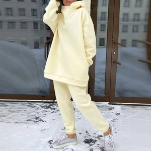 Ensemble de vêtements de sport décontractés pour femmes, hiver/printemps 2025, haut à manches longues à capuche jaune pâle avec pantalon à chevilles, journée de neige - Product Image 5